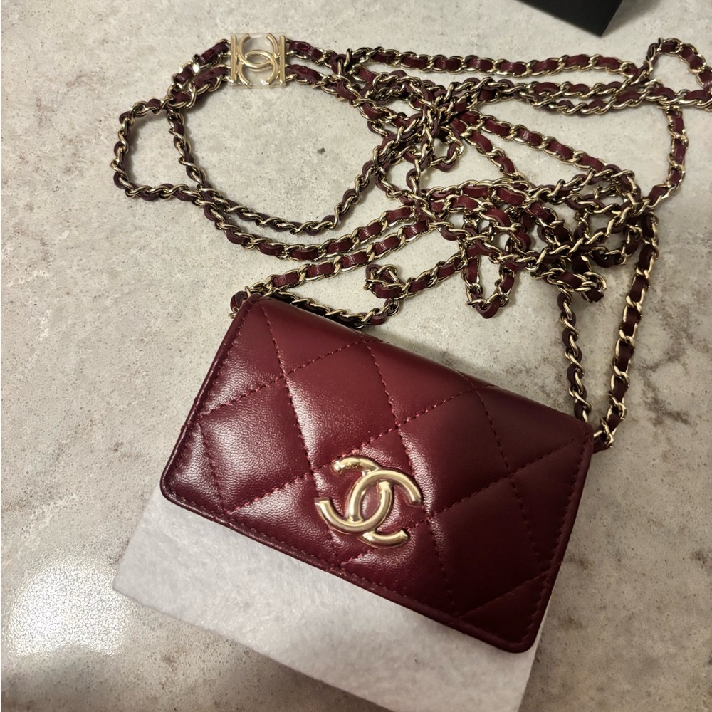 BNWT CHANEL MINI BURGUNDY BAG